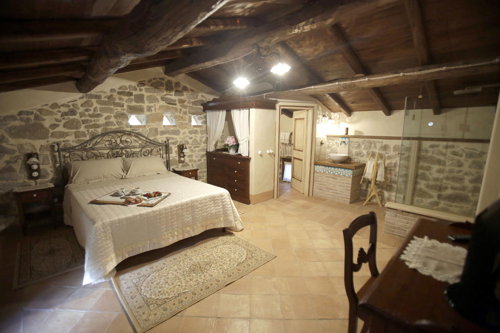 La Locanda Del Ruspante Castro dei Volsci 部屋 写真